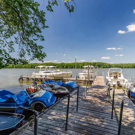 山林小屋 Letnisko Bajka Iława