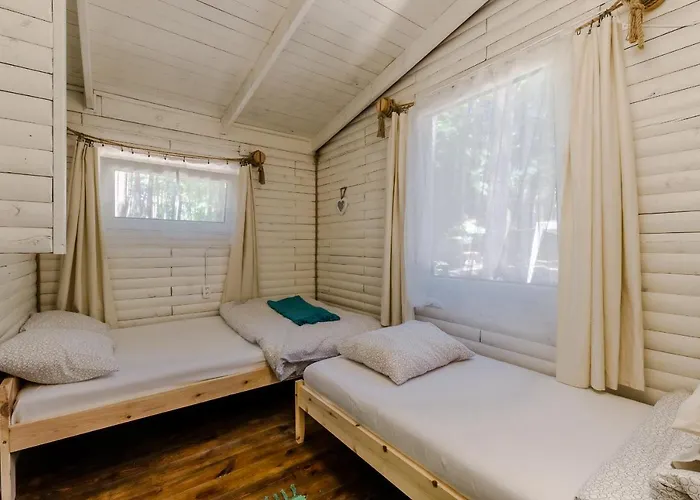 Letnisko Bajka Lodge *